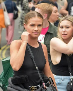 braless london bitch with friend