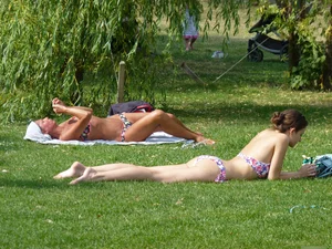 Hot Girl in Swimsuit Park Candid