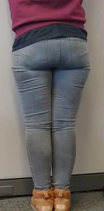 Chubby Girl’s Ass in Grey Tight Jeans Closeup Creepshots