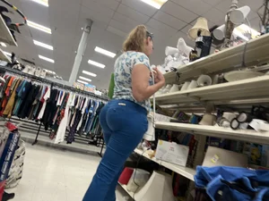 Phenomenal BBL Latina Gilf