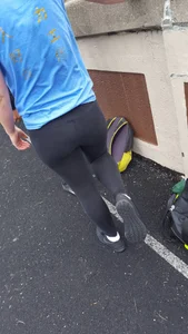 Skinny Teen Booty in Leggings on the Street