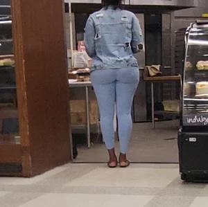 Phat ass ebony