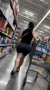 Big booty milf latina in shorts (OC) pics only