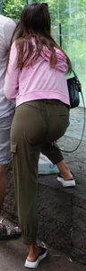 (NON OC) these pants makes me crazy