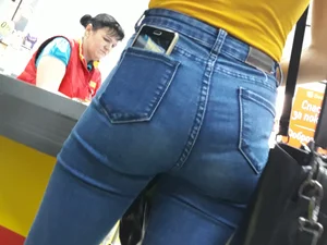 Hot Ass in Tight Jeans Store Creepshot Closeup