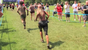 Bristol Pretty Muddy 5k race girls 2019