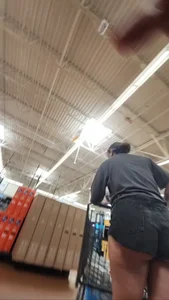Thick bubble butt latina
