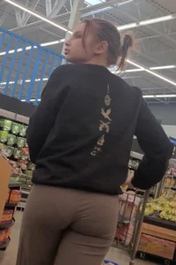 OC. VPL busted sexy face lips