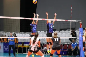 Thai candid volleyball girls