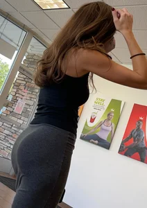 Top Shelf milf in dress