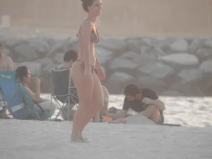 Freeball Volleyball with Hot Girls (OC)