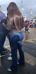 Rich buttocks, tight jeans, uff