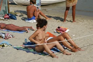 Verna topless beach girls out in the sun