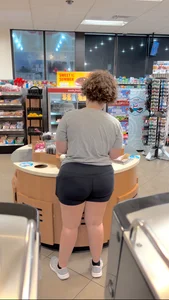 6 Big Booty White Girls
