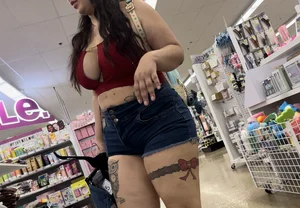 Tatted Gordita Showing Out