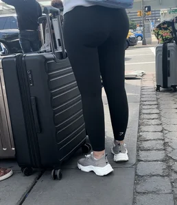 Tall European big bubbly ass ( OC , Airport Series )