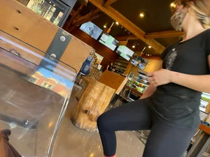 Sexy ass waitresses in yoga pants