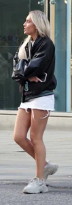 Blonde with large ass in loose lycra pants & hot blonde girl in short denim skirt