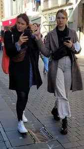 Candid Girls Wearing Tight Pants And Leggings Street Creepshots