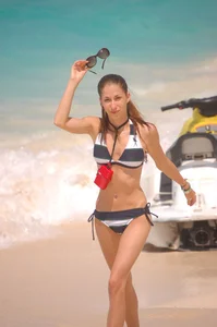 Bunch of sexy girls and milfs in bikinis at the beach