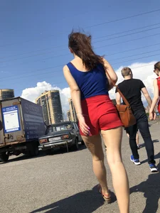 Tall Girl in Red Shorts With Long Hot Legs Subway and Street Creepshots Gallery
