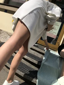 Hot legs on the street