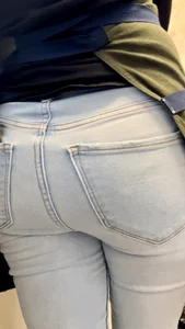 Latina milf pt 2 (jeans edition)