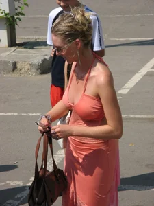 Candid tits and pokies