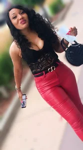 Perfect Ass in tight RED🍎 leather pants plus nice cleavage