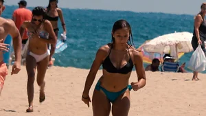 Beach and bikini candid girls