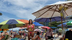 Brazillian beach creepshots, huge gallery of candid girls in swimsuits