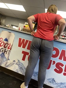 Great wedgie, dirty blonde