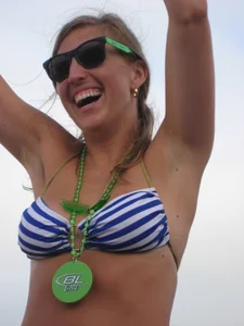 IOP Bikini Contest Drivin N' Cryin Show May 2009