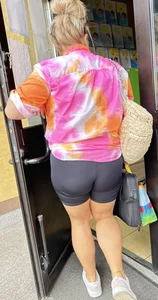 Compilation Big Ass Milf Tight Spandex Shiny Pants (not oc)