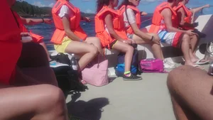 Milf in yellow shorts with vpl and a wedgie