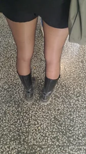 Teen ass and legs in pantyhose and shorts closeup creepshots