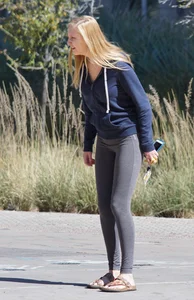 Skinny Arizona State University blonde college girl in grey leggings