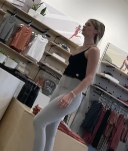 Tight employee in leggings