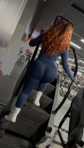 Finally Caught the gym Baddie’s FAT butt