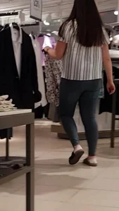 Thick girl shopping in tight jeans with a decent ass