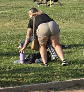 Football mom deep crack on her