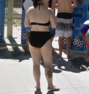 Waterpark MILFs 2