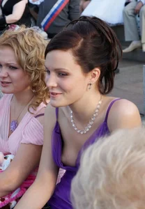 Candid boobs, nip slip and downblouse pics