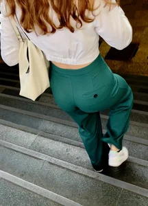 Bubble Butt In Green Pants (UP THE STAIRS + face shots)