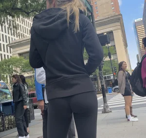 Must see tight Asian with a wedgie (OC)