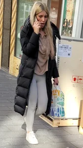 Street creepshots of girls in tight jeans and pants on a cold day