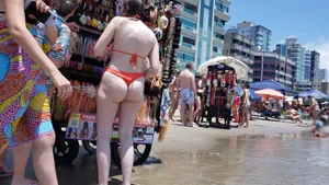 Brazillian beach creepshots, huge gallery of candid girls in swimsuits