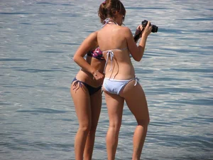 Bikini girls