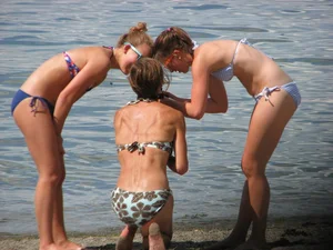 Bikini girls