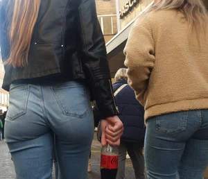Nice looking girl with a little sexy bubble ass in tight jeans
